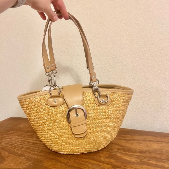 NWOT St. John’s Bay Tan Straw Satchel Summer Tote with Beige Trim - Picture 3 of 13